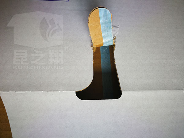 拉鏈易開(kāi)啟展示瓦楞紙箱拉鏈細(xì)節(jié) 拉鏈易開(kāi)啟展示瓦楞紙箱拉鏈細(xì)節(jié)